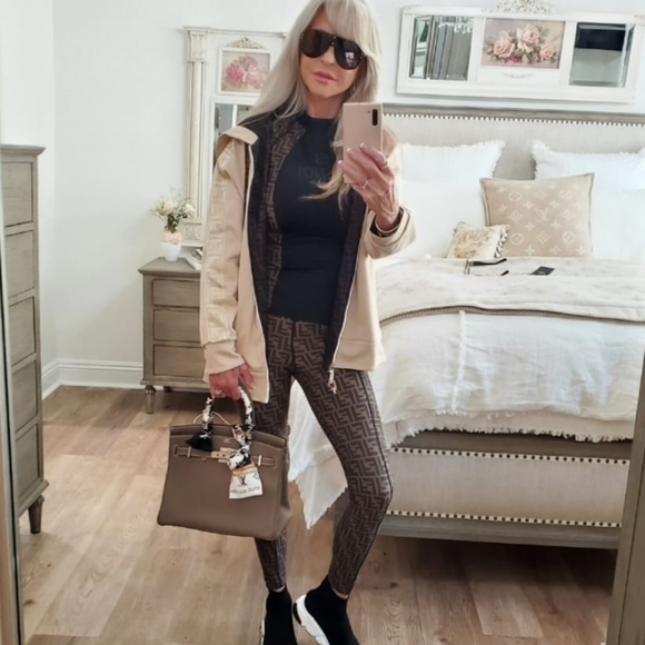 Meet your Posher, Kinley - Picture 16 of 16